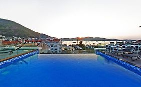 Mara Palace Hotel
